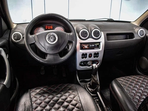 Седан Renault Logan 2011 года, 510000 рублей, Муром