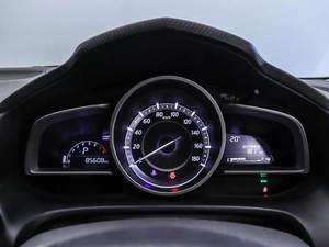 Хетчбэк Mazda Axela 2015 года, 1250000 рублей, Красноярск