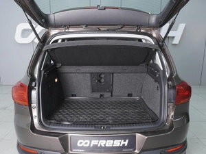 Внедорожник Volkswagen Tiguan 2014 года, 1360000 рублей, Ростов-на-Дону