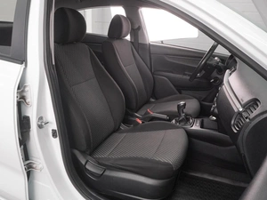 Седан Kia Rio 2018 года, 1325000 рублей, Воронеж