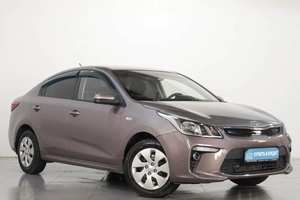 Седан Kia Rio 2019 года, 1359000 рублей, Челябинск