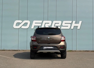 Хетчбэк Renault Sandero Stepway 2018 года, 999000 рублей, Ижевск