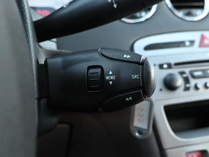 Хетчбэк Peugeot 308 2008 года, 589000 рублей, Кирилловка