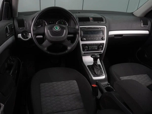 Лифтбек Skoda Octavia 2011 года, 984000 рублей, Воронеж