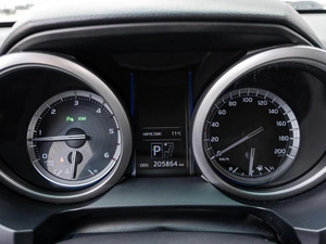 Внедорожник Toyota Land Cruiser Prado 2016 года, 3750000 рублей, Краснодар