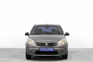 Хетчбэк Renault Sandero 2010 года, 579000 рублей, Барнаул