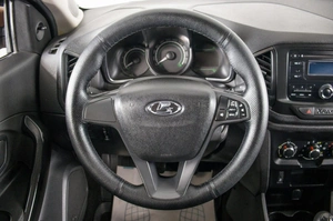 Хетчбэк ВАЗ (LADA) XRAY Cross 2017 года, 759000 рублей, Пермь