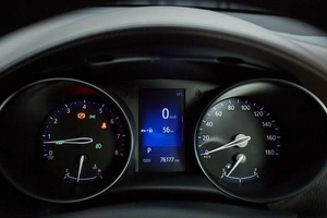 Внедорожник Toyota C-HR 2019 года, 2170000 рублей, Красноярск