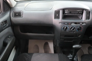 Универсал Toyota Succeed 2008 года, 689000 рублей, Омск