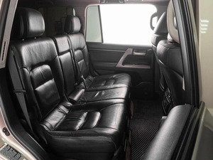 Внедорожник Toyota Land Cruiser 2011 года, 3325000 рублей, Тюмень