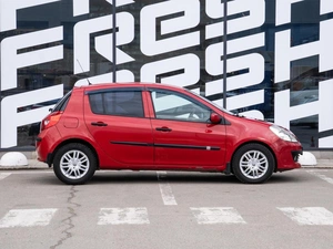 Хетчбэк Renault Clio 2006 года, 485000 рублей, Краснодар