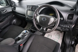 Хетчбэк Nissan Leaf 2013 года, 549000 рублей, Красноярск