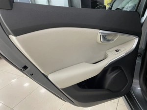 Хетчбэк Volvo V40 2014 года, 1247000 рублей, Солонцы