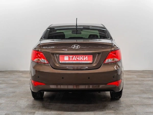 Седан Hyundai Solaris 2016 года, 1240000 рублей, Красноярск