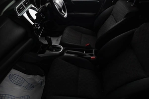 Хетчбэк Honda Fit 2014 года, 1059000 рублей, Тюмень