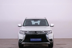 Внедорожник Mitsubishi Outlander 2016 года, 1699000 рублей, Омск