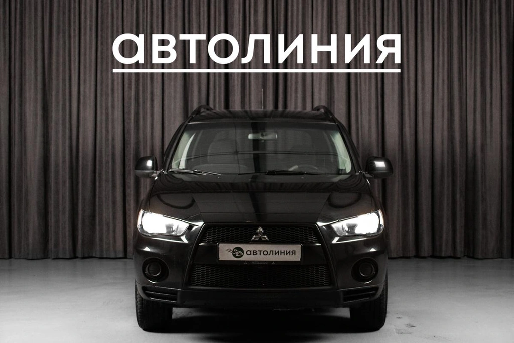 Внедорожник Mitsubishi Outlander 2010 года, 1145000 рублей, Красноярск