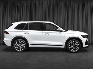 Внедорожник Geely Monjaro 2023 года, 3619000 рублей, Тюмень