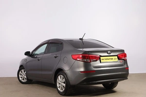 Седан Kia Rio 2017 года, 1229000 рублей, Новосибирск