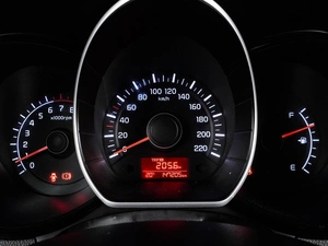 Хетчбэк Kia Rio 2017 года, 1059000 рублей, Воронеж