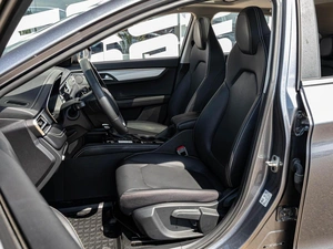 Лифтбек JAC J7 2023 года, 1550000 рублей, Краснодар