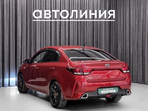 Седан Kia Rio 2021 года, 1699000 рублей, Красноярск