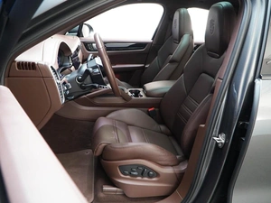 Внедорожник Porsche Cayenne Coupe 2021 года, 13500000 рублей, Москва