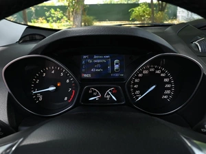 Внедорожник Ford Kuga 2015 года, 1399000 рублей, Волгоград