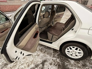 Седан Toyota Vista 2001 года, 600000 рублей, Абакан