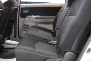 Минивэн Mitsubishi Grandis 2008 года, 969000 рублей, Омск