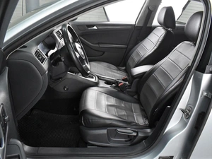 Седан Volkswagen Jetta 2013 года, 1048000 рублей, Воронеж