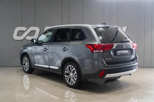 Внедорожник Mitsubishi Outlander 2018 года, 1869000 рублей, Петрозаводск
