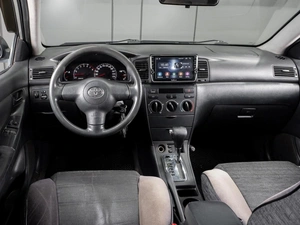 Хетчбэк Toyota Corolla 2005 года, 699000 рублей, Тюмень
