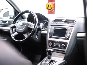 Лифтбек Skoda Octavia 2012 года, 940000 рублей, Красноярск