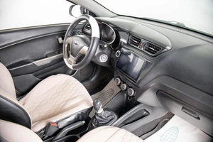 Седан Kia Rio 2015 года, 699000 рублей, Пермь