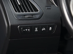 Внедорожник Hyundai ix35 2012 года, 1160000 рублей, Омск