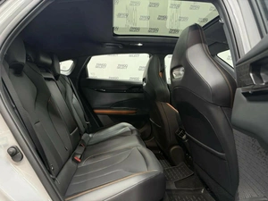 Лифтбек Changan UNI-V 2024 года, 2440000 рублей, Красноярск