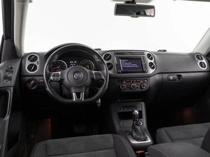 Внедорожник Volkswagen Tiguan 2016 года, 1469077 рублей, Москва