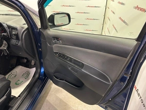 Минивэн Toyota Wish 2005 года, 765000 рублей, Красноярск