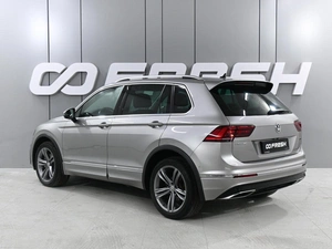 Внедорожник Volkswagen Tiguan 2018 года, 3490000 рублей, Аксай