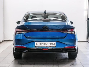Седан Hyundai Elantra 2021 года, 1830000 рублей, Красноярск