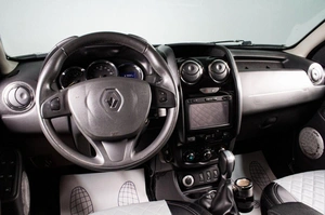 Внедорожник Renault Duster 2018 года, 1639000 рублей, Сургут
