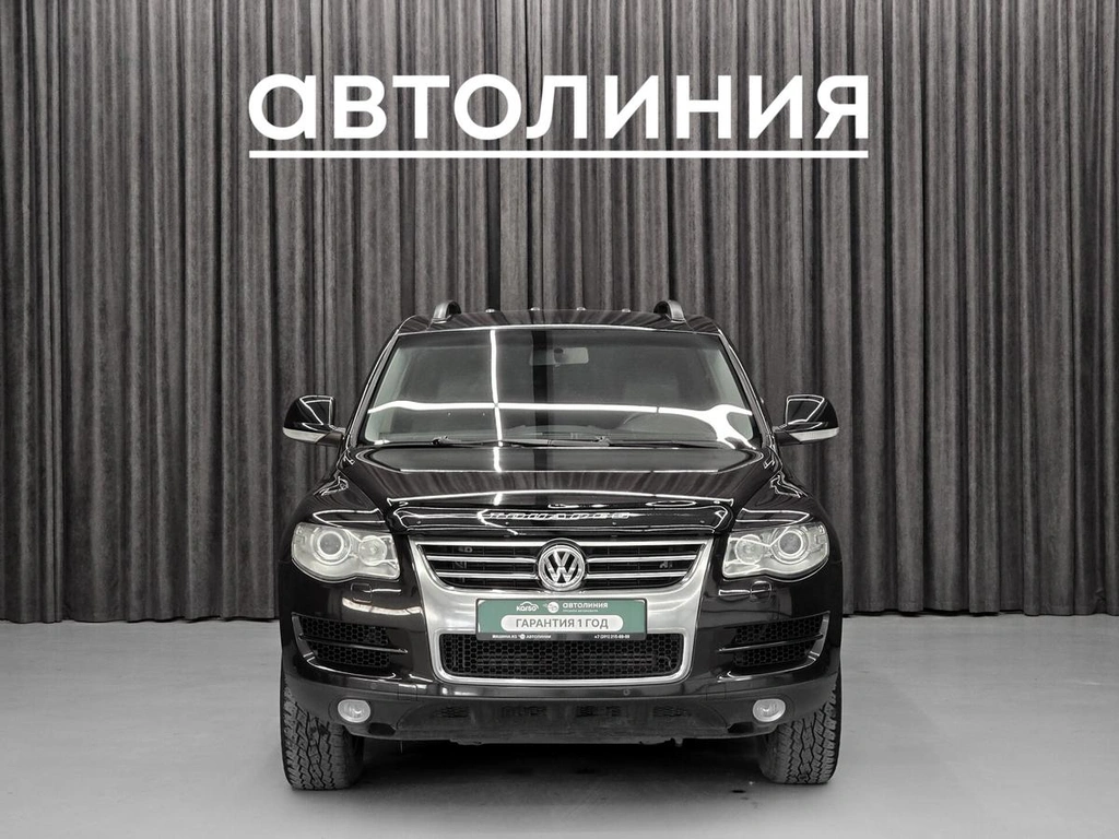Внедорожник Volkswagen Touareg 2008 года, 1099000 рублей, Красноярск