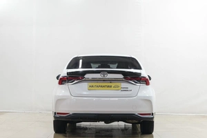 Седан Toyota Corolla 2019 года, 1859000 рублей, Новокузнецк