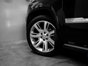 Внедорожник Cadillac Escalade 2015 года, 3699000 рублей, Тюмень