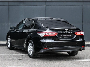Седан Toyota Camry 2019 года, 2550000 рублей, Кирилловка