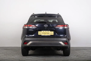 Внедорожник Toyota Corolla Cross 2022 года, 2739000 рублей, Томск