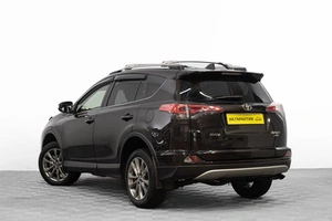 Внедорожник Toyota RAV4 2016 года, 2399000 рублей, Барнаул