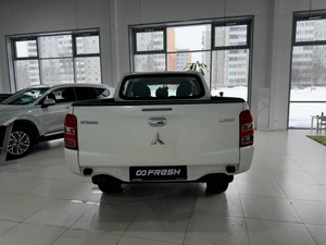 Пикап Mitsubishi L200 2017 года, 1920000 рублей, Кострома
