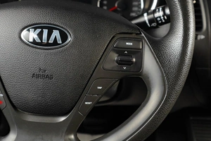 Седан Kia Cerato 2017 года, 1479000 рублей, Тюмень